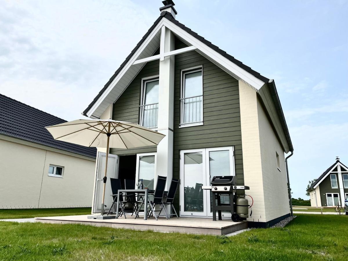 Ferienhaus Fischkopf Бюзум Экстерьер фото